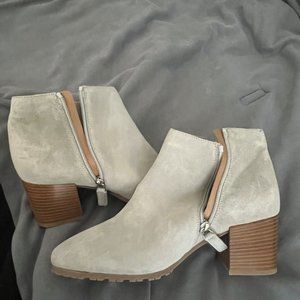 Ankle boots